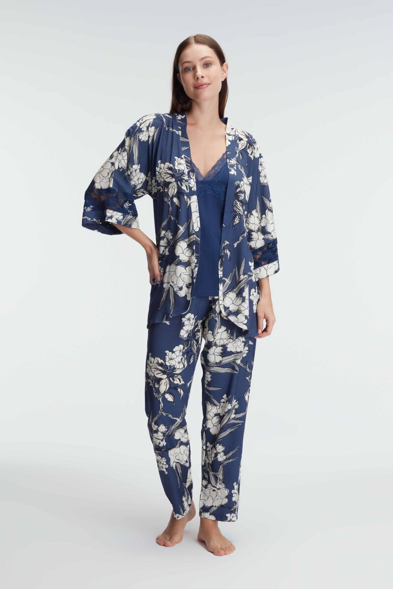 Anıl 5825 İp Askılı V Yaka Kadın Viskon Çiçek Desenli Yazlık Dantel Detaylı Pijama Takımı Sabahlık - 1