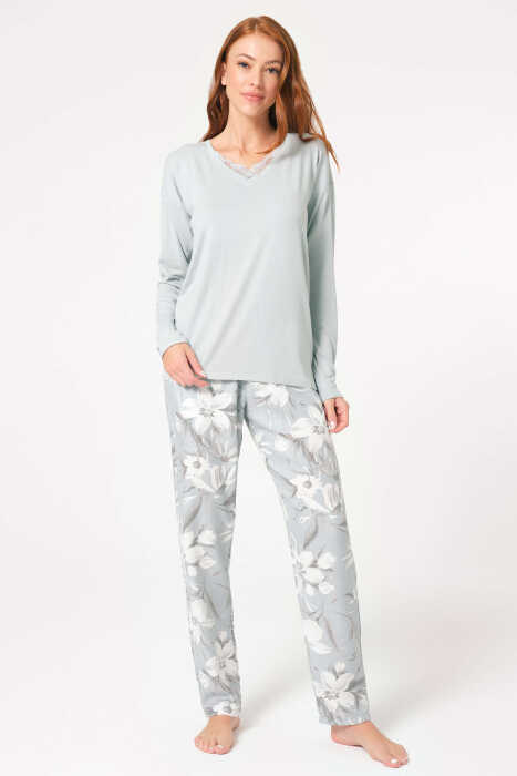 Anıl 9858 Uzun Kol V Yaka Viskon Çiçek Desenli Kışlık Örme Normal Bel Dantel Detaylı Pijama Takımı - 2
