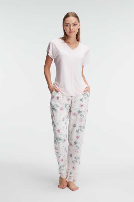 Anıl 9868 Ev Giyimi Kısa Kol V Yaka Kadın Viskon Çiçek Desenli Yazlık Örme Normal Bel Pijama Takımı - 1