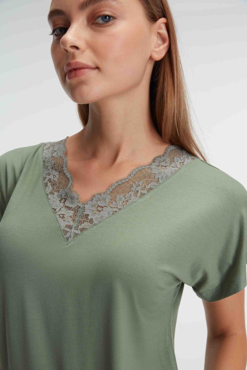 Anıl 9880 Kısa Kol V Yaka Kadın Viskon Çiçek Desenli Yazlık Örme Dantel Detaylı Pijama Takımı - 2
