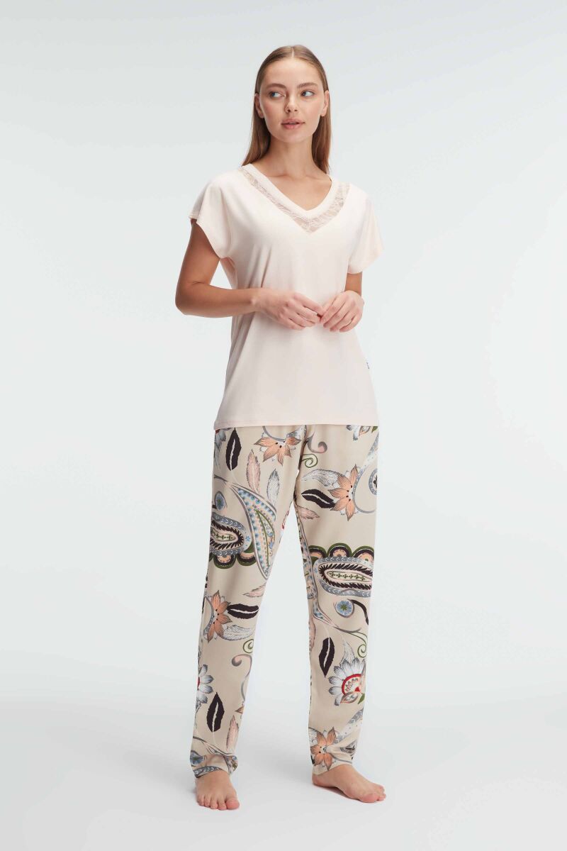Anıl 9899 Kısa Kol V Yaka Kadın Viskon Çiçek Desenli Yazlık Örme Dantel Detaylı Pijama Takımı - 1