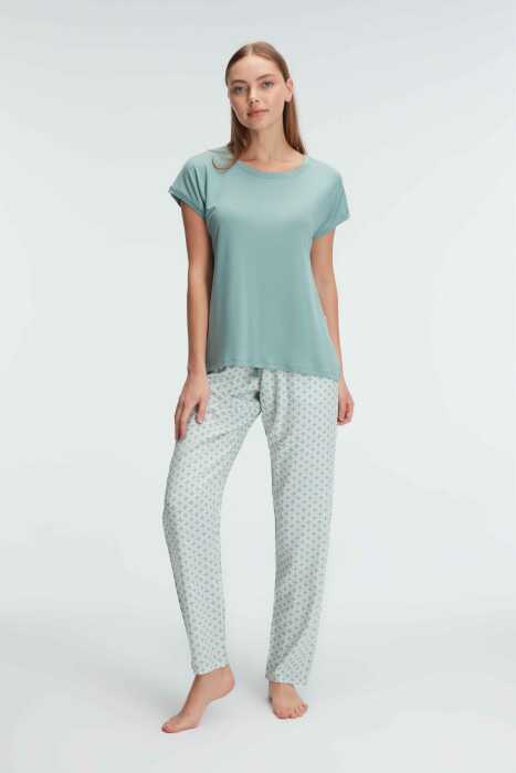 Anıl 9919 Kısa Kol Bisiklet Yaka Kadın Viskon Çiçek Desenli Yazlık Örme Normal Bel Pijama Takımı - 4