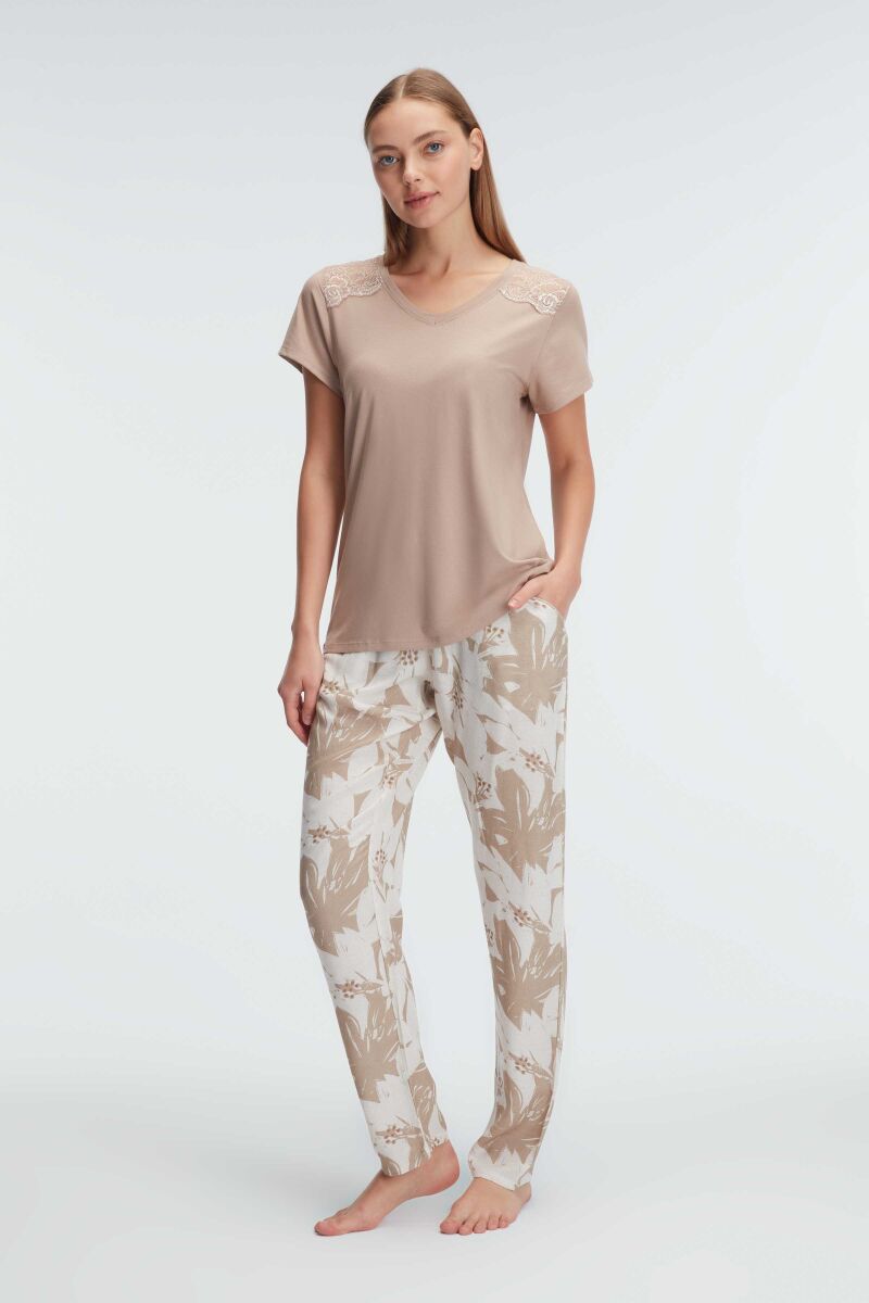 Anıl 9941 Kısa Kol Bisiklet Yaka Kadın Viskon Çiçek Desenli Yazlık Örme Dantel Detaylı Pijama Takımı - 3