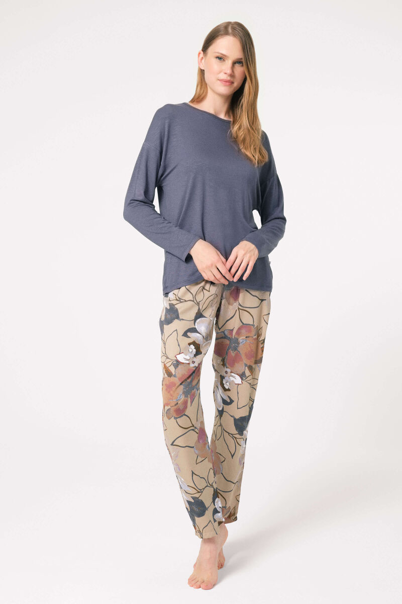 Anıl 9836 Uzun Kol Bisiklet Yaka Viskon Çiçek Desenli Kışlık Örme Normal Bel Dantel Detaylı Pijama Takımı - 1
