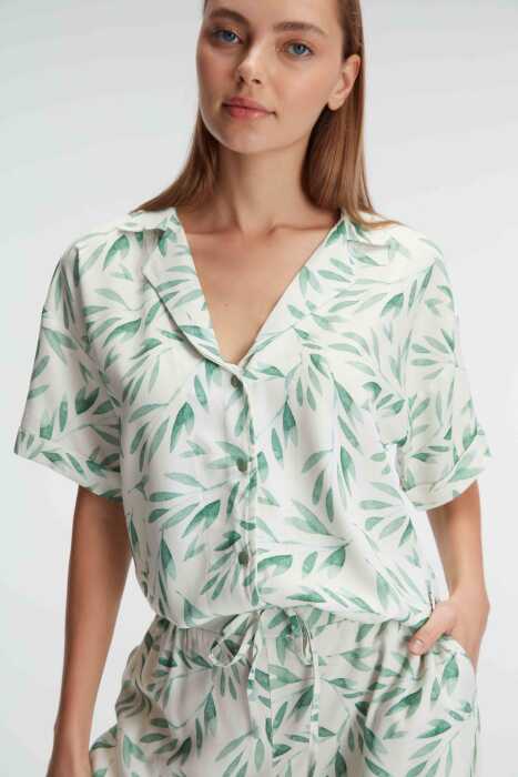 Anıl 9876 Ev Giyimi Kısa Kol V Yaka Kadın Viskon Tropikal Yazlık Örme Normal Bel MİNİ Pijama Takımı - 4