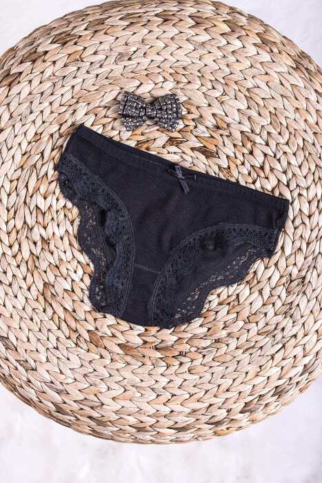 Kadın Modal Pamuklu Ribana Paçası Dantelli Slip (2688) 